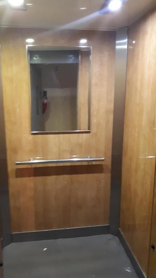 Apartamenty Centrum Panoramiczna Mala Dwojka Swan Labedz Promenada Klimatyzacja Lodowa Kielce Eksteriør billede